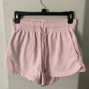 H&M Light pink sweatshorts